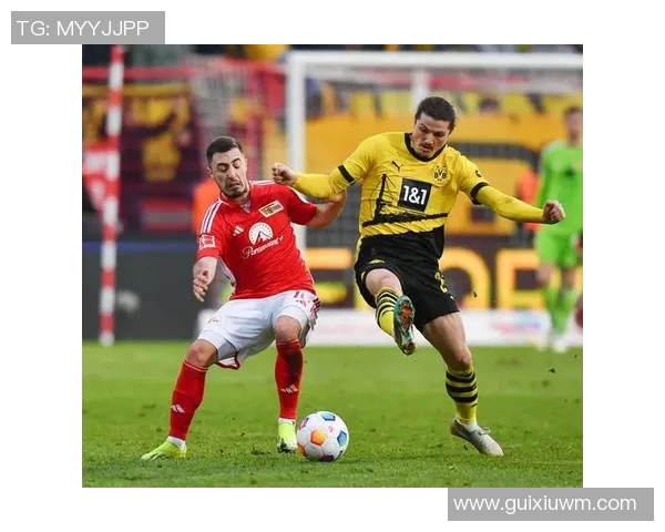 多特蒙德与马拉加精彩对决图片回顾展现足球魅力与激情瞬间